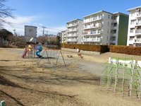 ジャングルジム公園